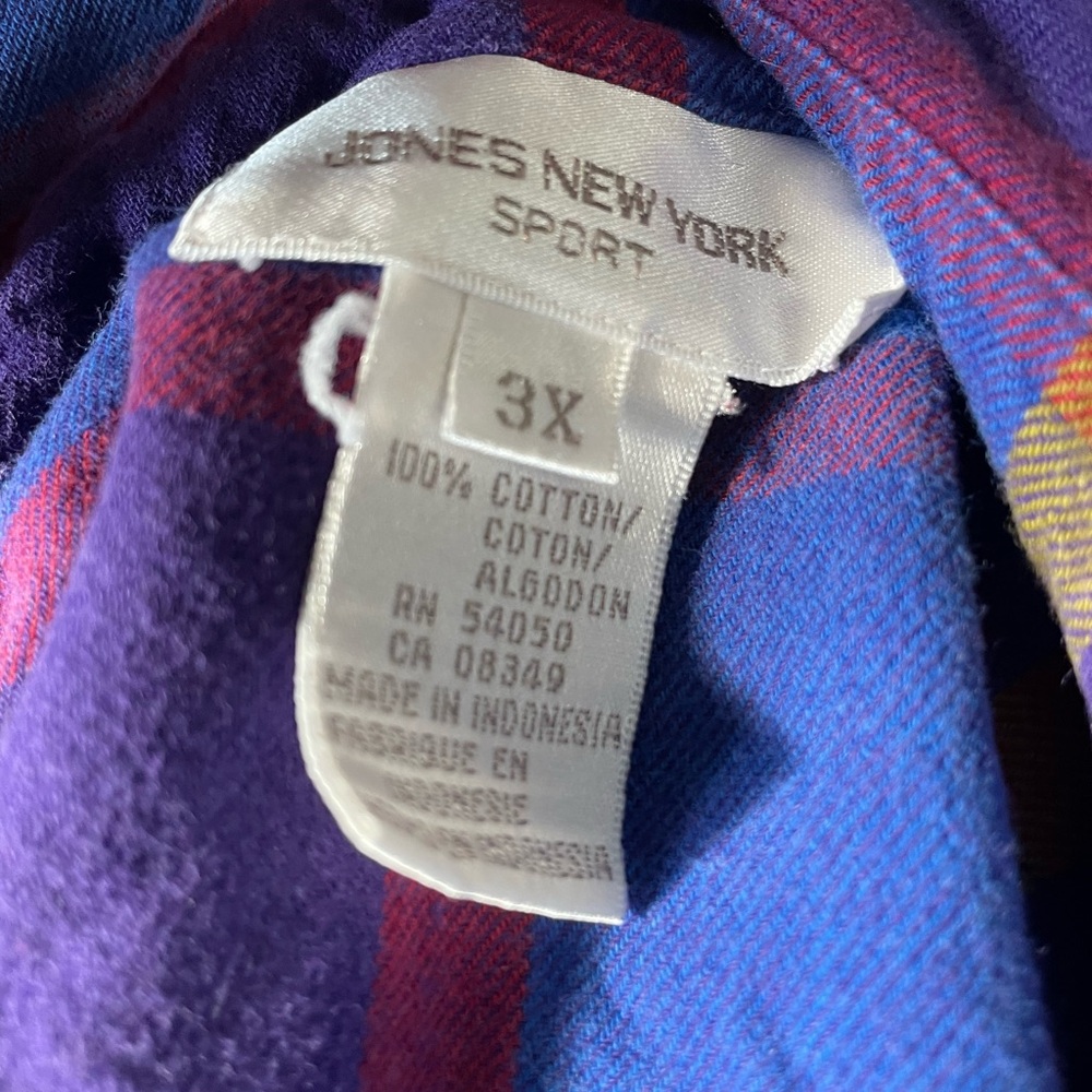 Jones New York Women's Button Down Shirt - Purple and Blue